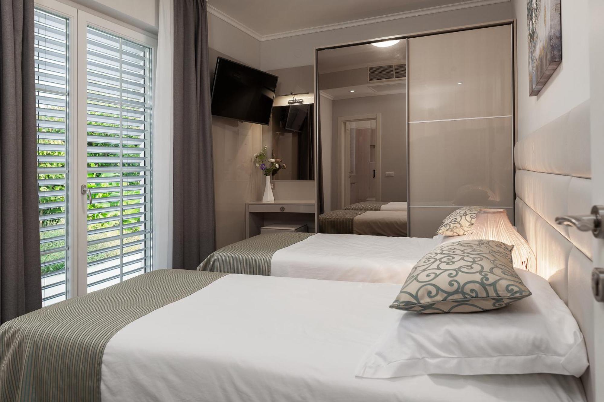 מאלינסקה Luxury Rooms Vila Carissa חדר תמונה