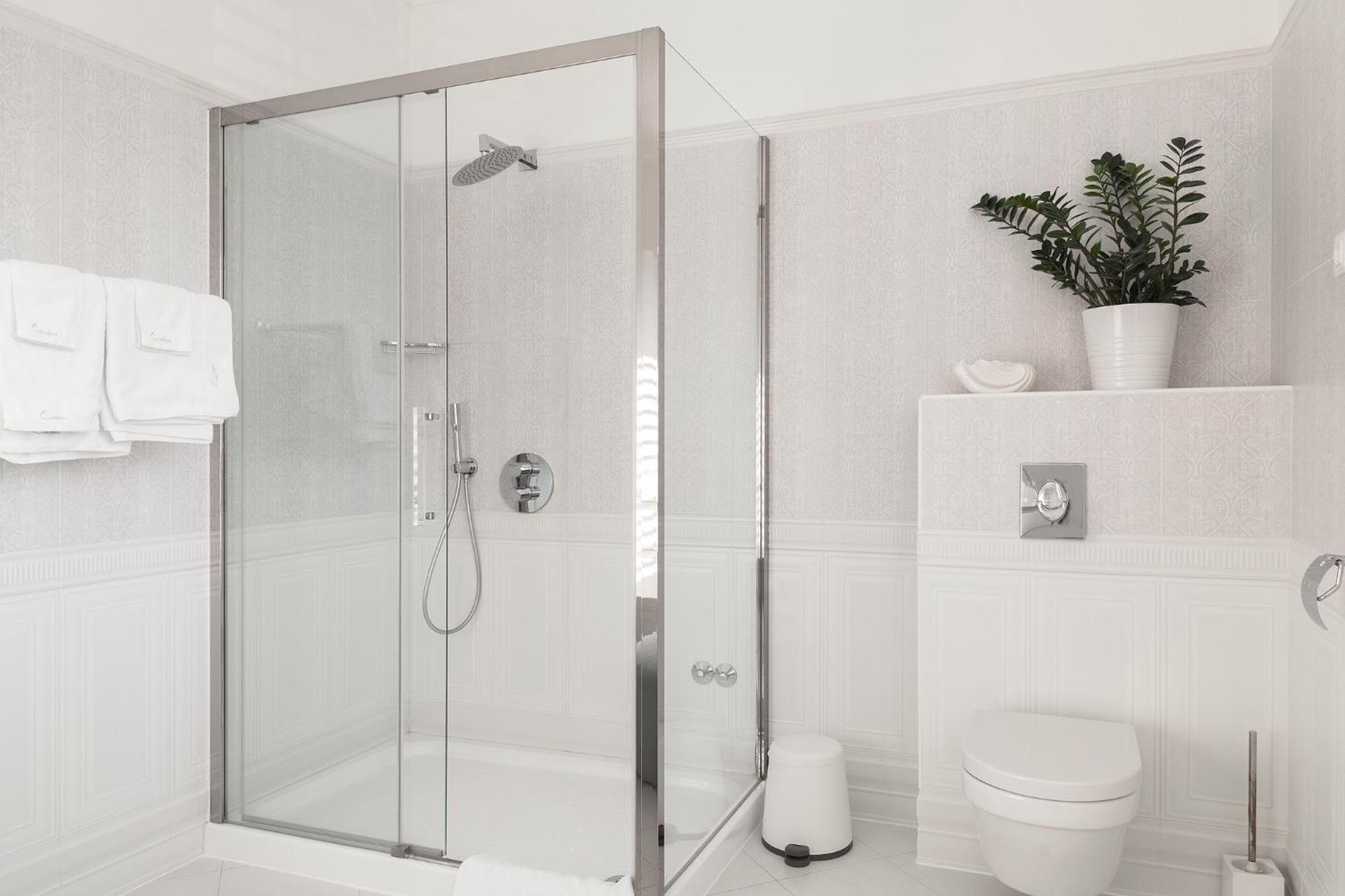 מאלינסקה Luxury Rooms Vila Carissa מראה חיצוני תמונה